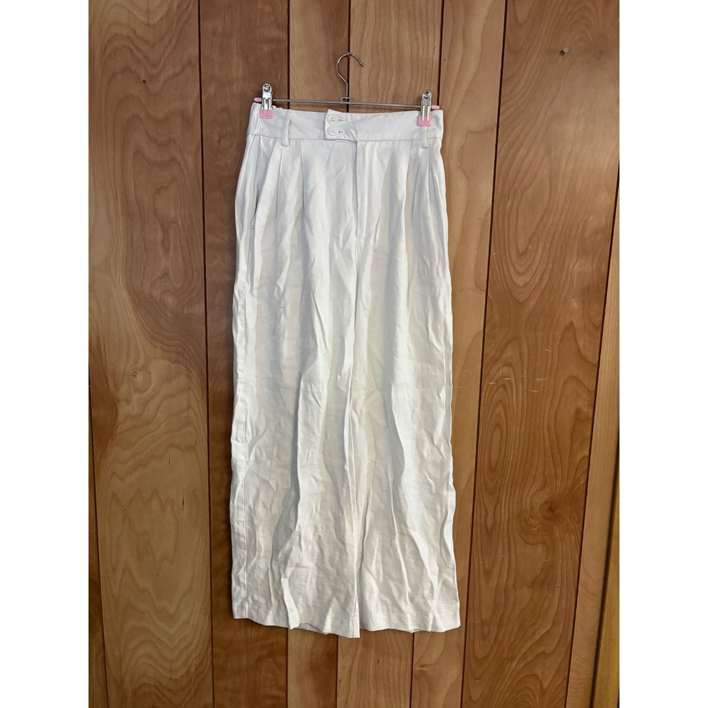 Stradivarius White Wide Leg High Waisted Pleated Trousers Size 4